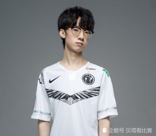 Rookie第31轮再次进行球迷热议(rookie集锦) Rookie第31轮再次进行球迷热议(rookie集锦)